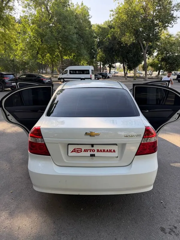 Nexia 3 A/T. Chevrolet 7