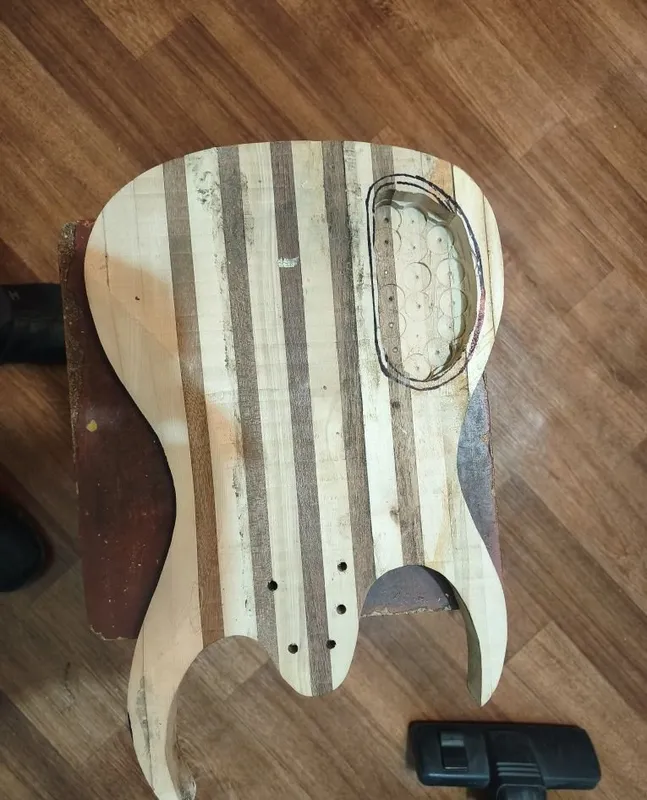 Sakkiz torli gitara loyihasi 3 Sakkiz torli gitara loyihasi 3
