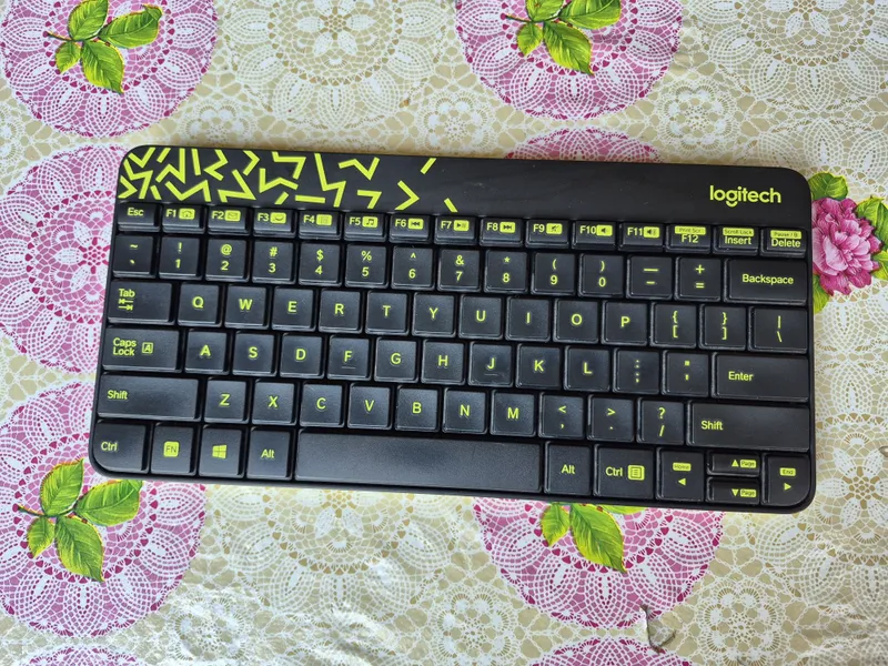 Клавиатура Logitech K240 без приемника