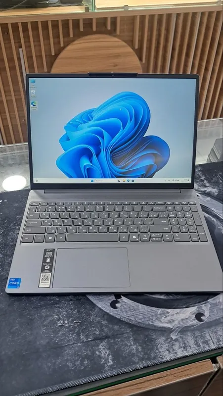 Lenovo IdeaPad Slim 3 Core i5 13-avlod / DDR5 / SSD 512GB — Garantiya — фото 1