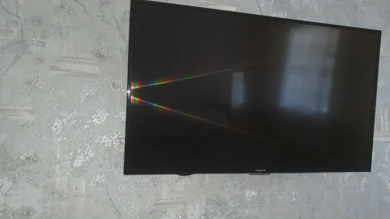 televizor xolati yangi 2ta bor1tasi 43lik 1tasi 32 1