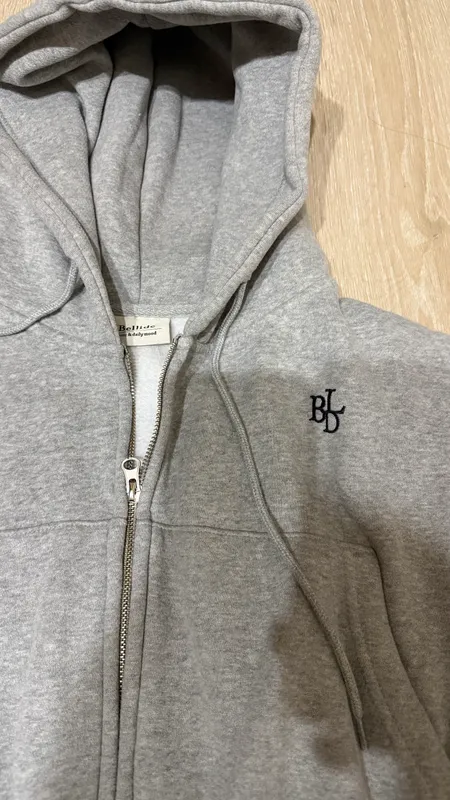 Продаю зип худи 3 Продаю зип худи 3
