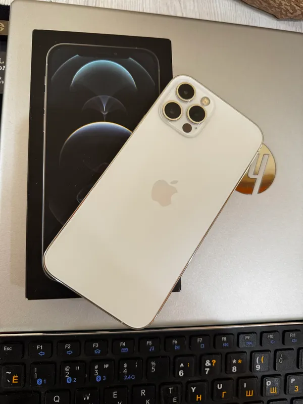 iPhone 12 Pro 128 gb oq