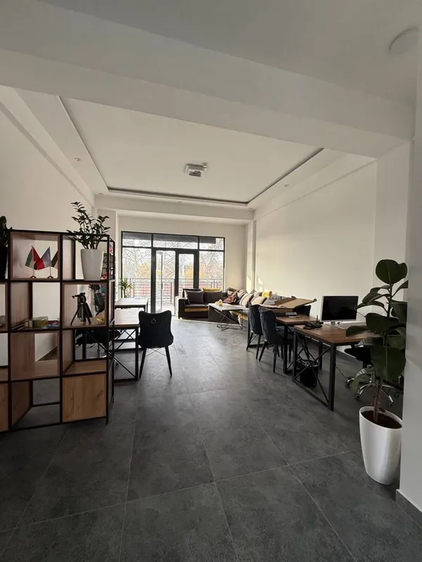 Продаётся или сдаётся в аренду офис в Olmazor Business City! — фото 1