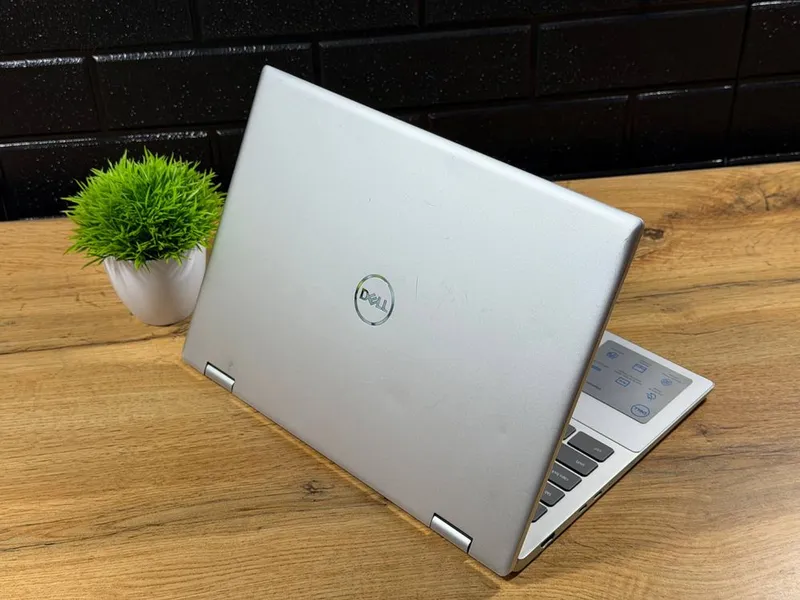 Dell x360 inspirion core i7 12th 5 Dell x360 inspirion core i7 12th 5