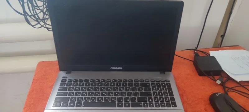 ASUS core i5 - 4200U, 1.6GHz