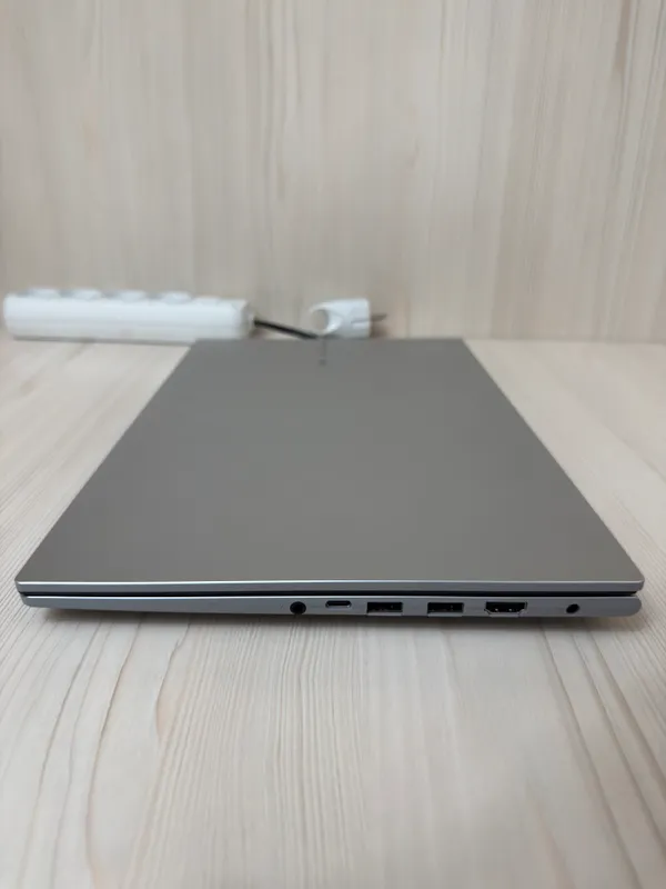 Asus Vivobook Oled 5