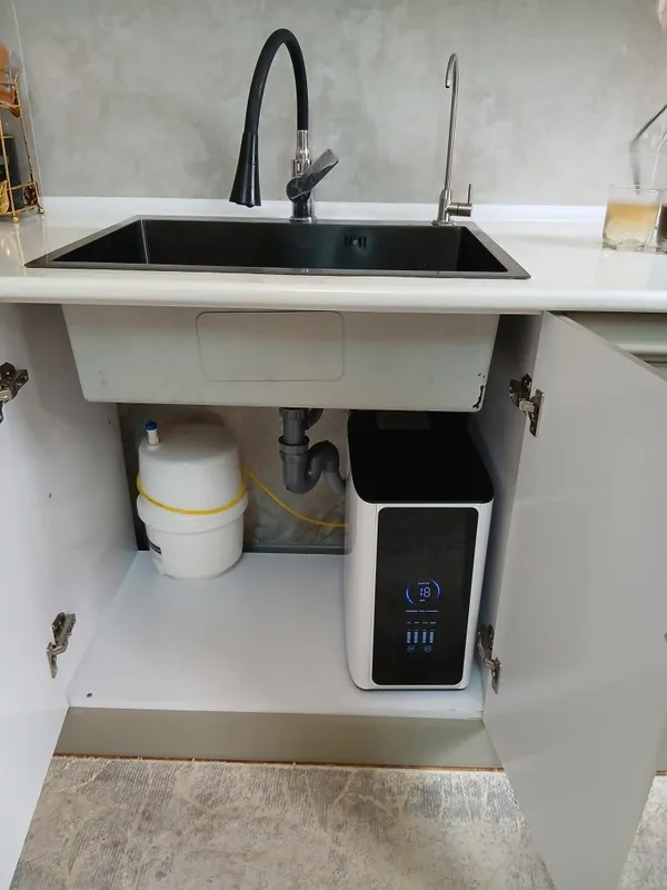Suv filtrlarga xizmat korsatamiz xar qanday turdagisiga Suv filtrlarga xizmat korsatamiz xar qanday turdagisiga