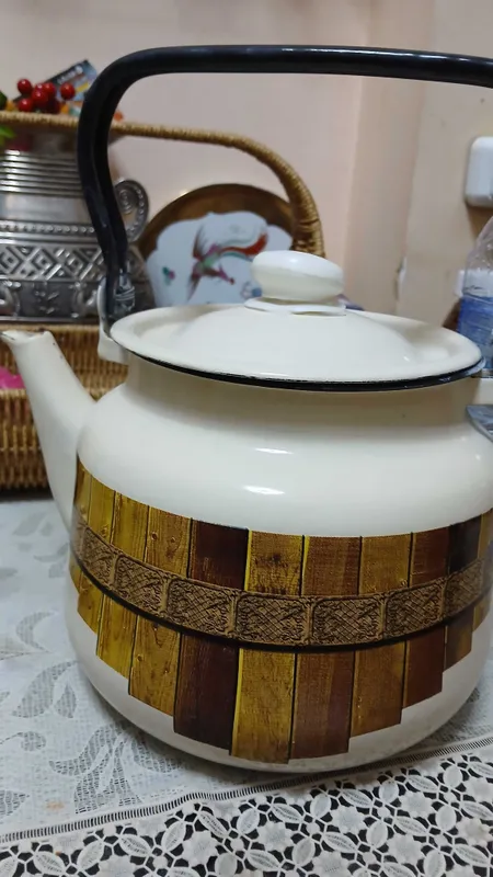 Чайники большие. 3
