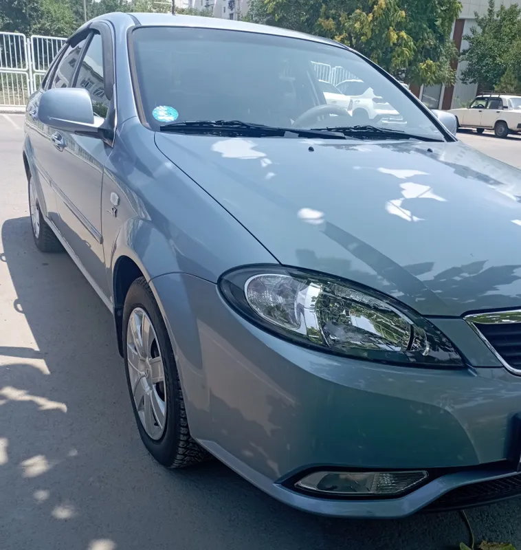 Автомобиль Daewoo GENTRA 2014 год 1 Автомобиль Daewoo GENTRA 2014 год 1
