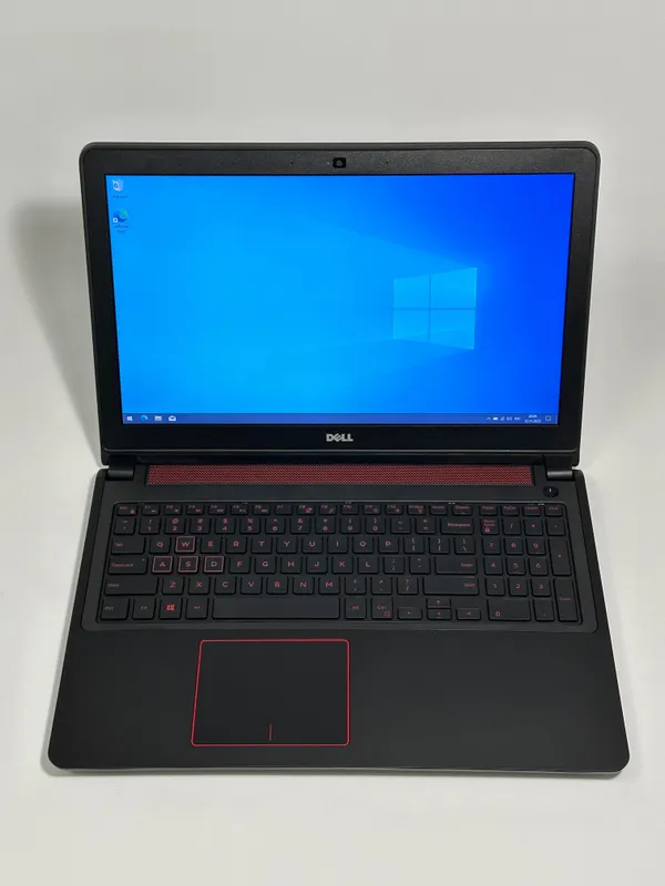Dell Inspiron 15 5577 I5-7300HQ GTX1050 16гб 512гб 2