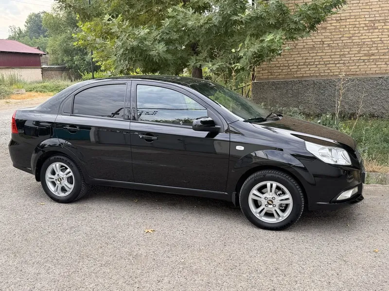 Nexia 3 Avtomat 2020 Yil toza 56400 Km ideal xolatda 1
