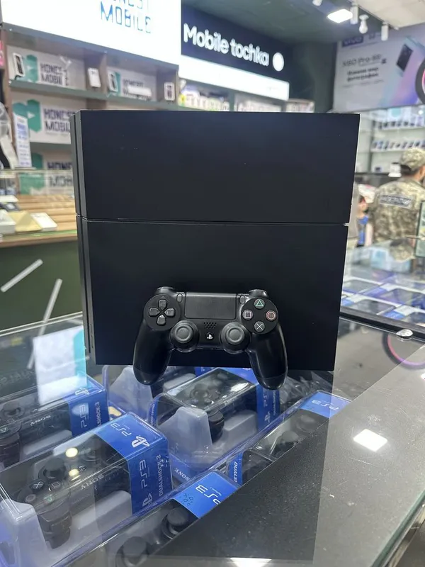 PS4 Fat, взлом. Игры в бонус, если не понравится — запишем 1