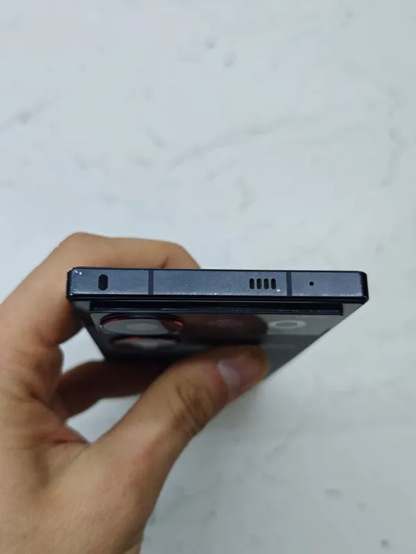 ZTE Nubia Z50 Ultra Sotlad 6 ZTE Nubia Z50 Ultra Sotlad 6