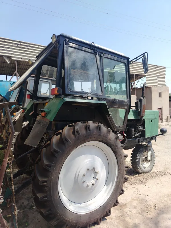 Traktor MTZ 80 S