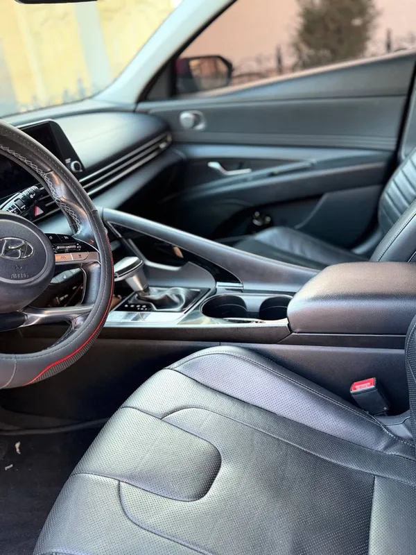Hyndai Elantra 2.0L Full — фото 3