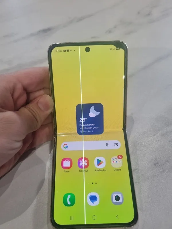 Samsung z flip 4 2