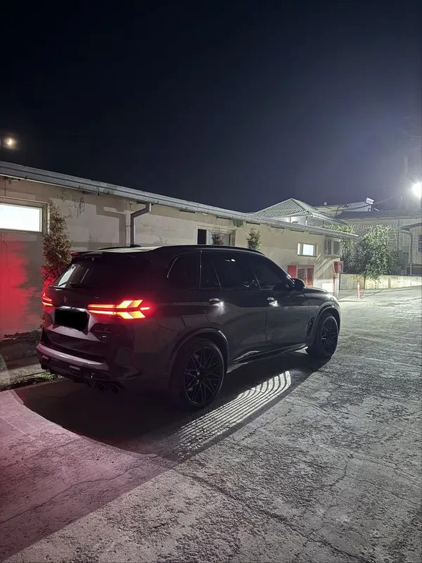 BMW X5M Competition 2023 3 BMW X5M Competition 2023 3
