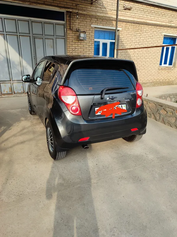 Продам Спарк механика