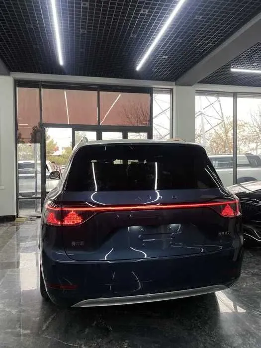 AITO M9 Hybrid 2024 ultra 52kwh, naqd va halol nasiya — фото 2