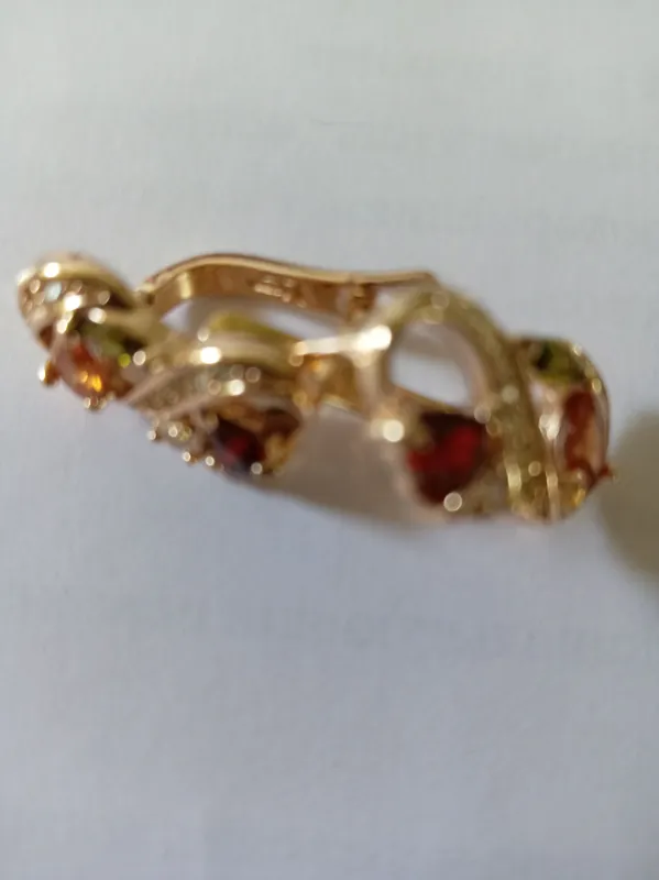Swarovski firmasining sirg'alarini sotaman 2