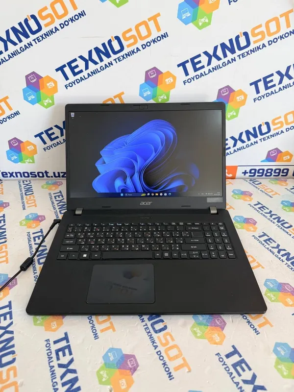 Acer TravelMate 1