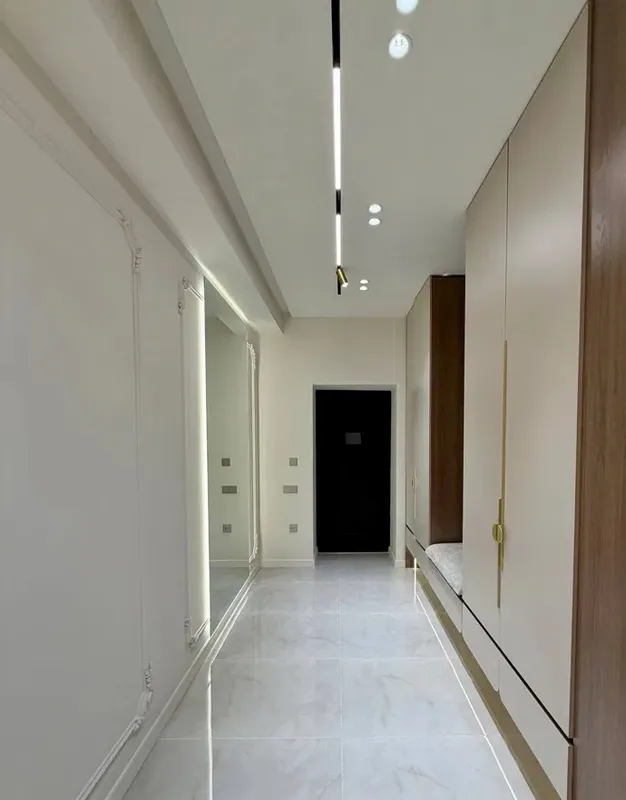 Shota Rustaveli 3 xona • 100 m² • 7/12-qavat 7