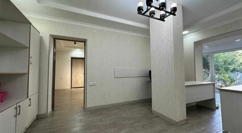 Ул Чехова, метро Ойбек. Аренда офиса 90 м2. 6