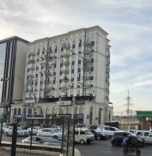 Аренда 4-комн. кв. 130 м² · ID 43510 8