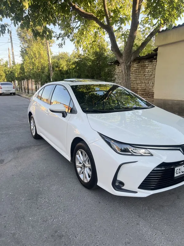 Toyota carolla 2024 год 4 Toyota carolla 2024 год 4