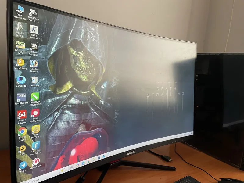DDR 4 i 3 6100. 27 curved monitor