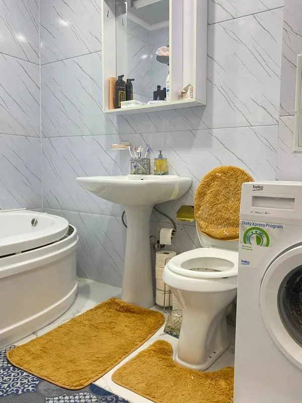 Задаётся 2-комнатная 450$ 8