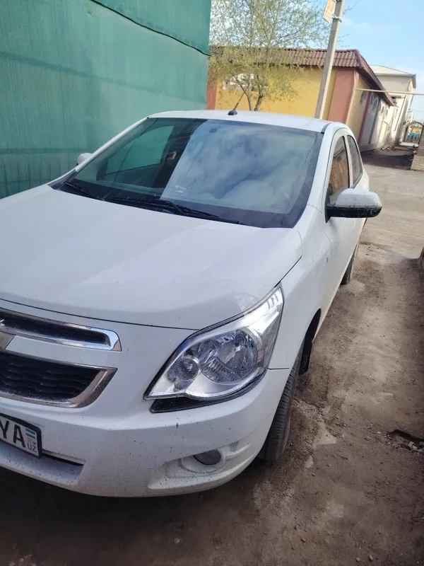 Cobalt avto mashina