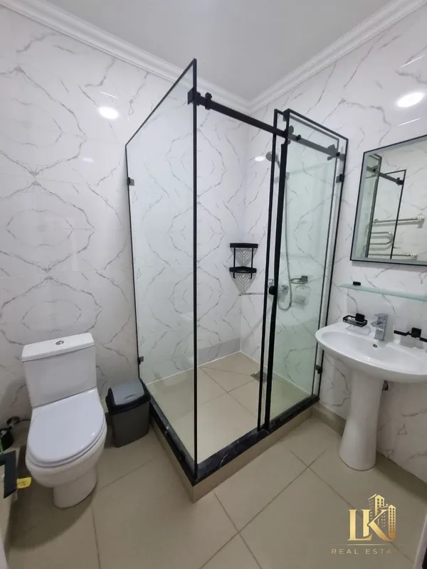 2-комнатная квартира в ЖК Akay City с ремонтом 6