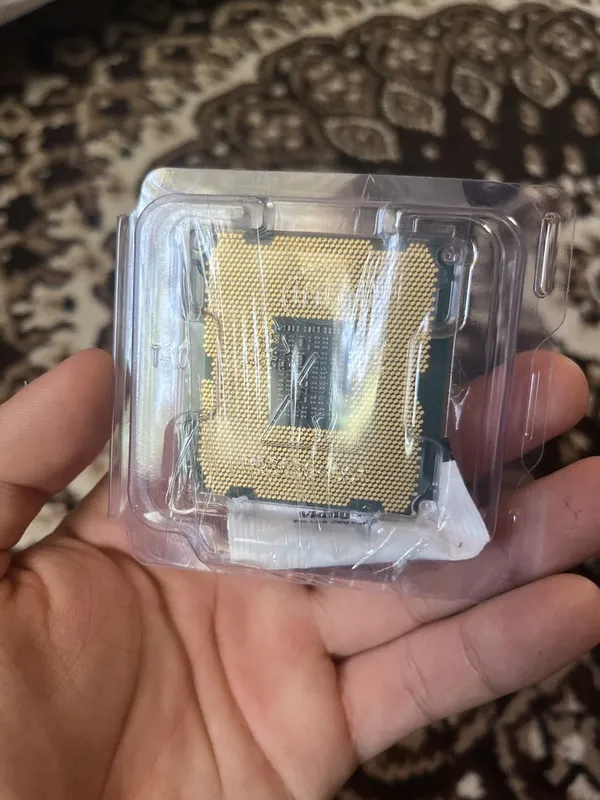 процессор Intel XEON E5-2697V2 — фото 1