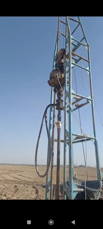 quduq qozadigan aparat.