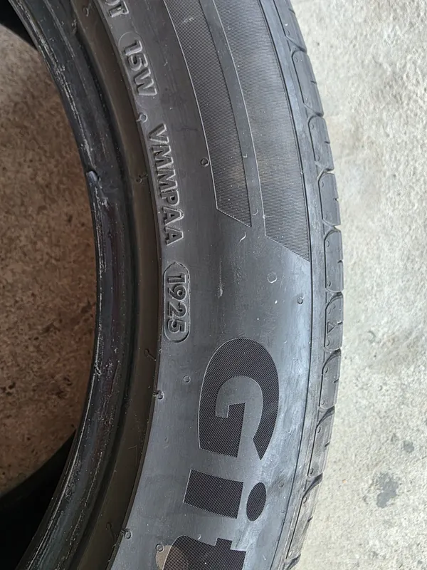 Продам шины 245/50R19 2 штуки 3 Продам шины 245/50R19 2 штуки 3