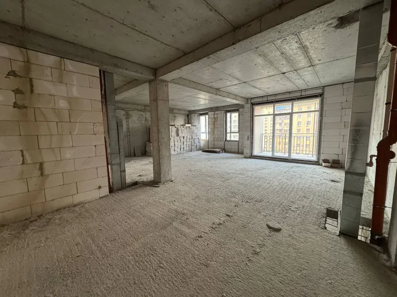 Продаётся 3-комнатная квартира в ЖК Celebrity Residence — фото 6