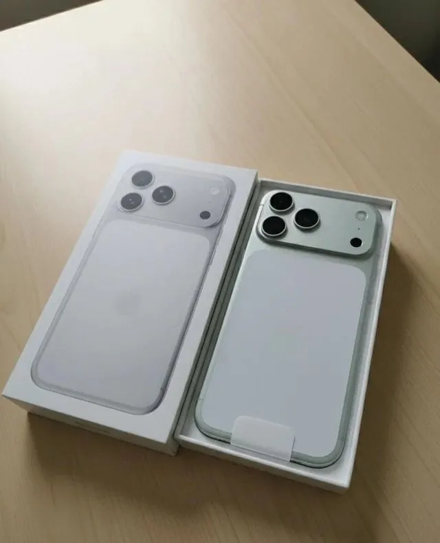 Apple Iphone 17 max 512 Silver Новый — фото 2