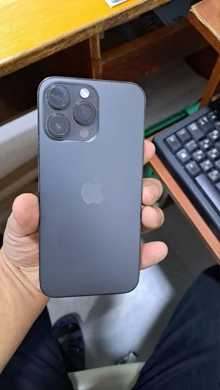 Iphone 14 pro max — фото 1