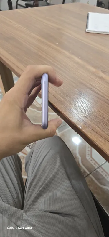 IPhone 11 karobka dakemint holati ideal 83 yomks ochilmagan tel 4 IPhone 11 karobka dakemint holati ideal 83 yomks ochilmagan tel 4