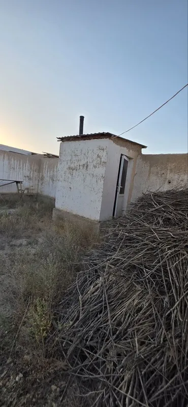 Kumushkonda xovli sotiladi yashash uchun xama shoroit bor gaz svet suv — фото 5
