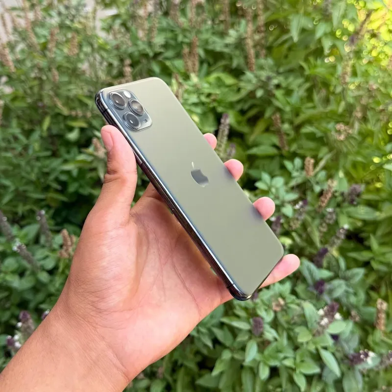 iPhone 11 Pro Max LL/A 3 iPhone 11 Pro Max LL/A 3