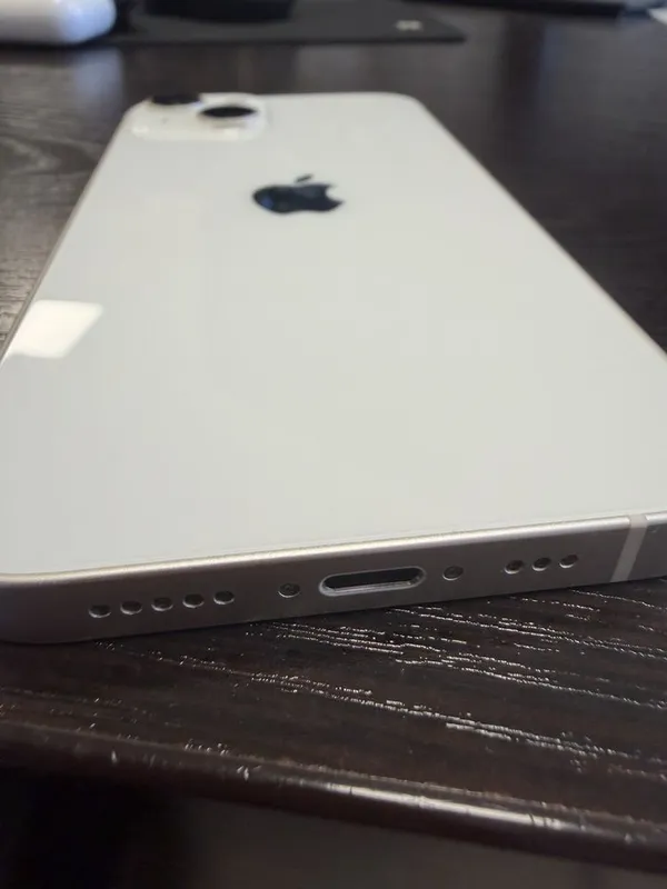 Iphone 13, 128 GB 3
