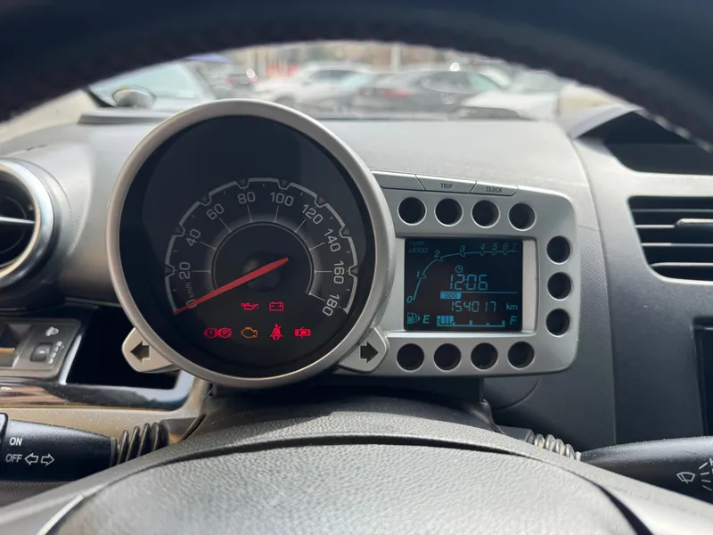Chevrolet Spark sotiladi srochno 9 Chevrolet Spark sotiladi srochno 9