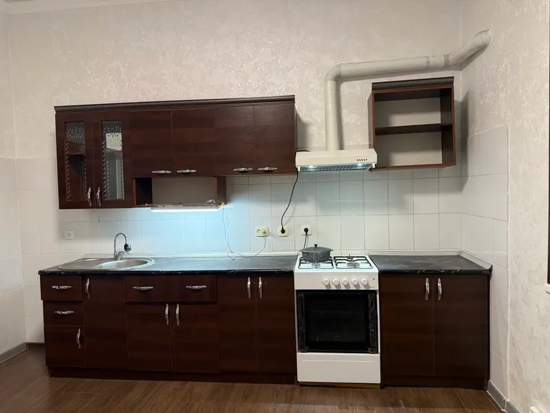 Продаётся кухонная мебель
