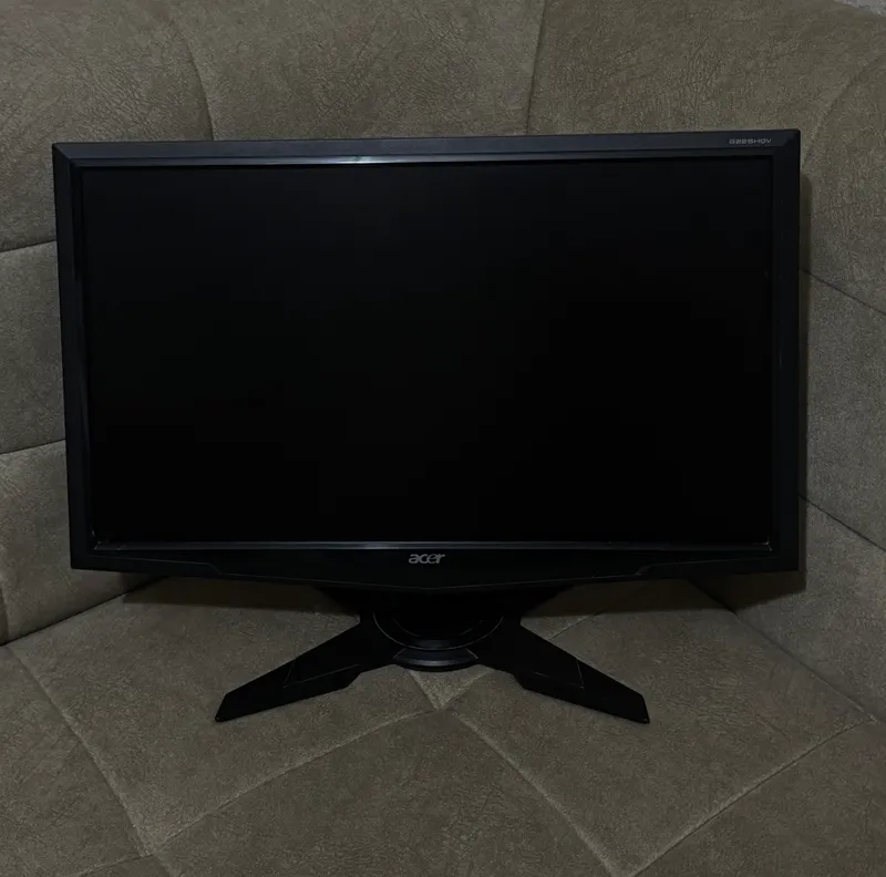 Монитор Acer G225HQV Монитор Acer G225HQV