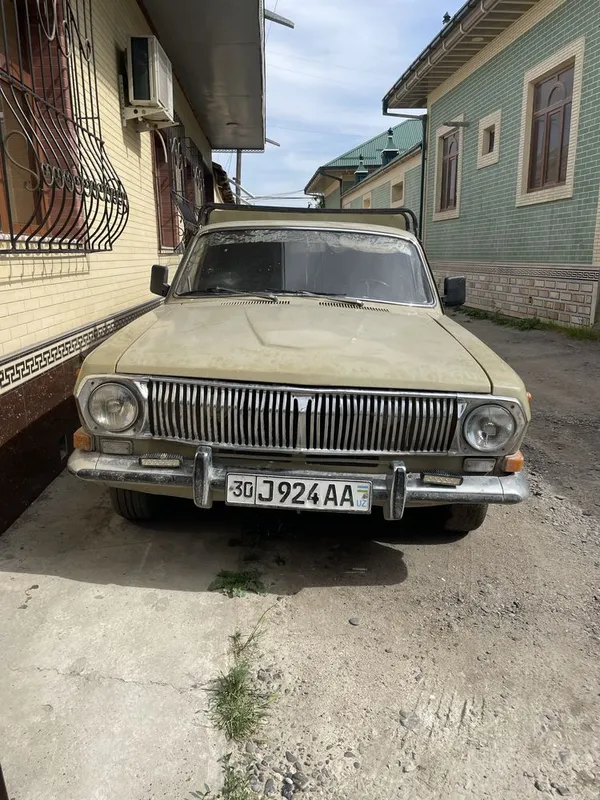 Srochna sotiladi volga pikap gaz 24