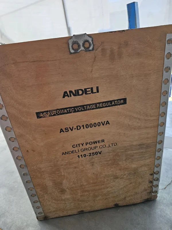 Stabilizator ANDELI ASV-D10000VA 5 Stabilizator ANDELI ASV-D10000VA 5