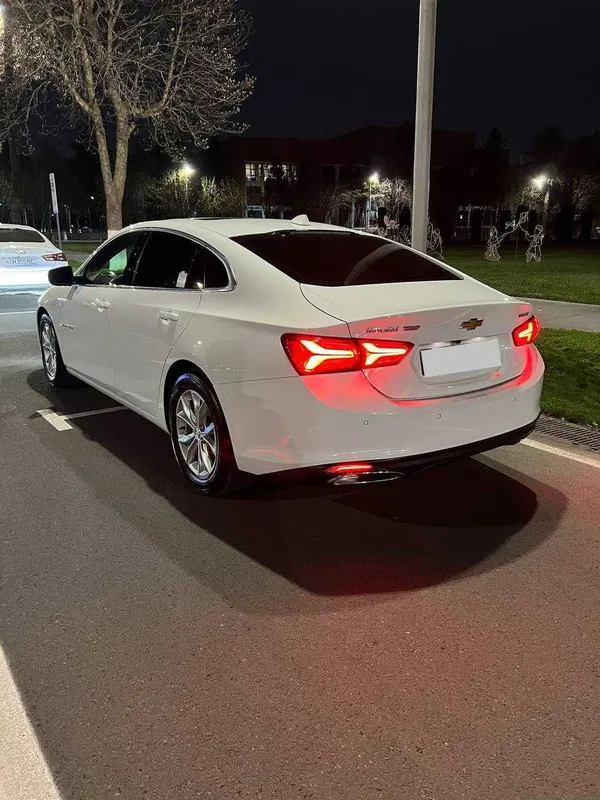 Malibu-2 2022г. 2-Turbo Premier Своя — фото 2